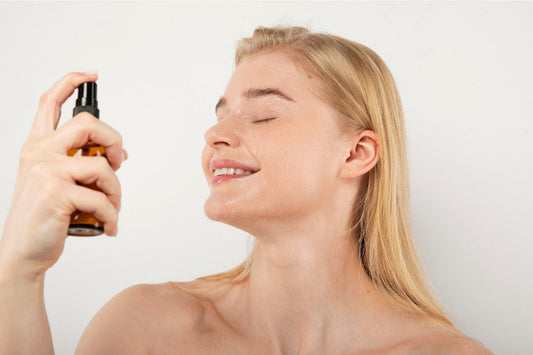 How to Remove Oil from Face Naturally